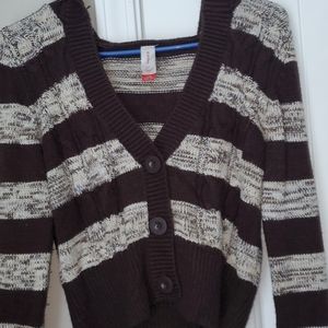 No Boundaries cropped sweater